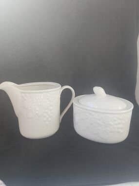 Vintage Mikasa English Countryside White DP900 Creamer & Lidded Sugar Bowl Set
